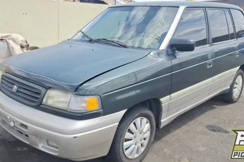 Photo of 1996 Mazda Mpv