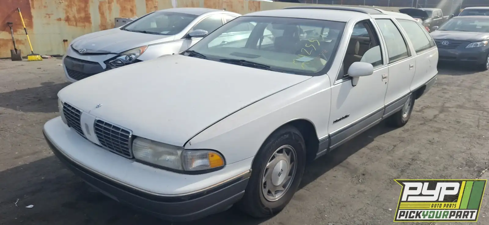 Photo of 1991 Oldsmobile Custom Cruiser