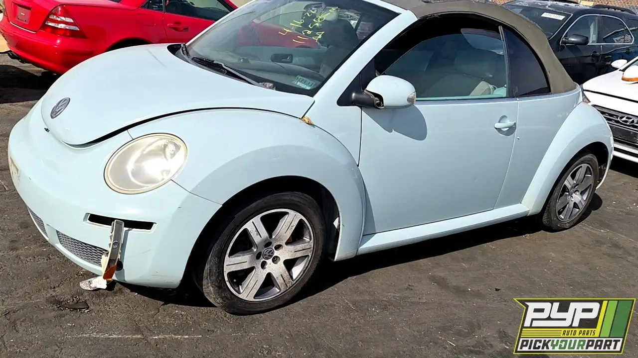 Photo of 2006 Volkswagen Beetle