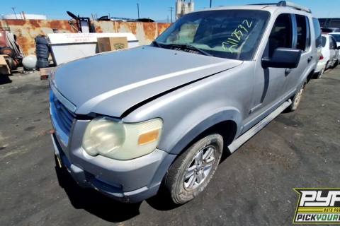 Photo of 2006 Ford Explorer