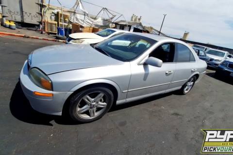 Photo of 2002 Lincoln Ls