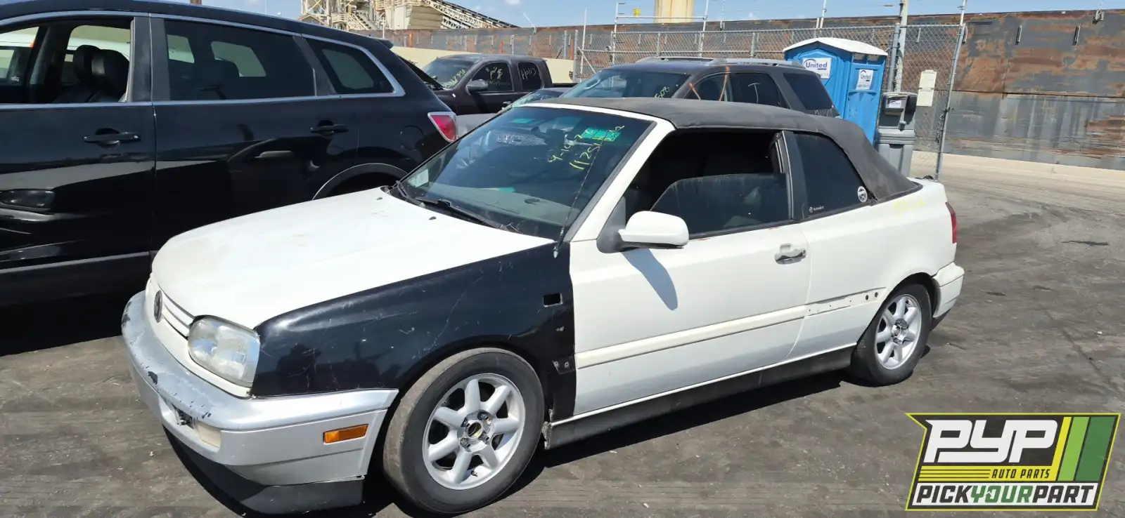 Photo of 1998 Volkswagen Cabrio