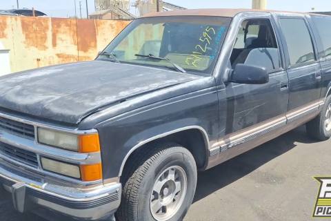 Photo of 1994 Chevrolet C1500 Suburban