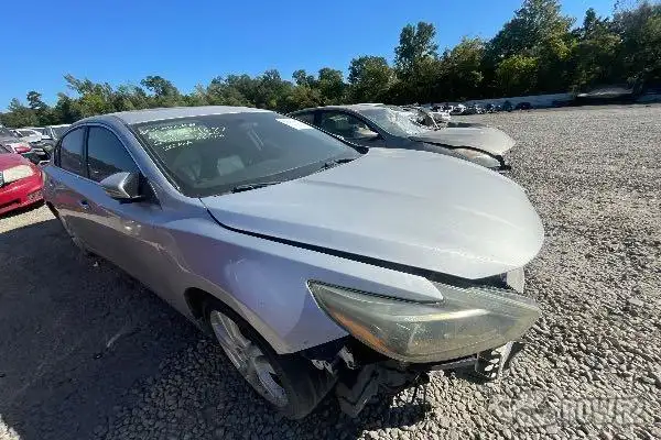 Photo of 2016 Nissan Altima