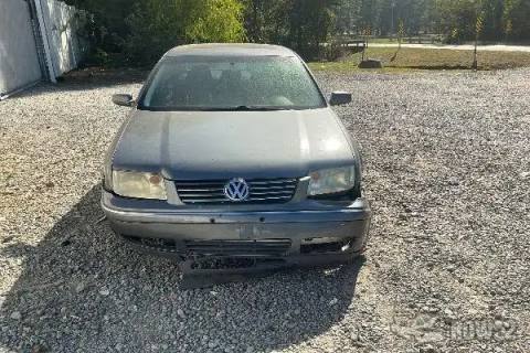 Photo of 2005 Volkswagen Jetta