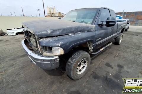 Photo of 2001 Dodge Ram 2500