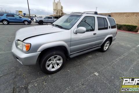 Photo of 2002 Nissan Pathfinder