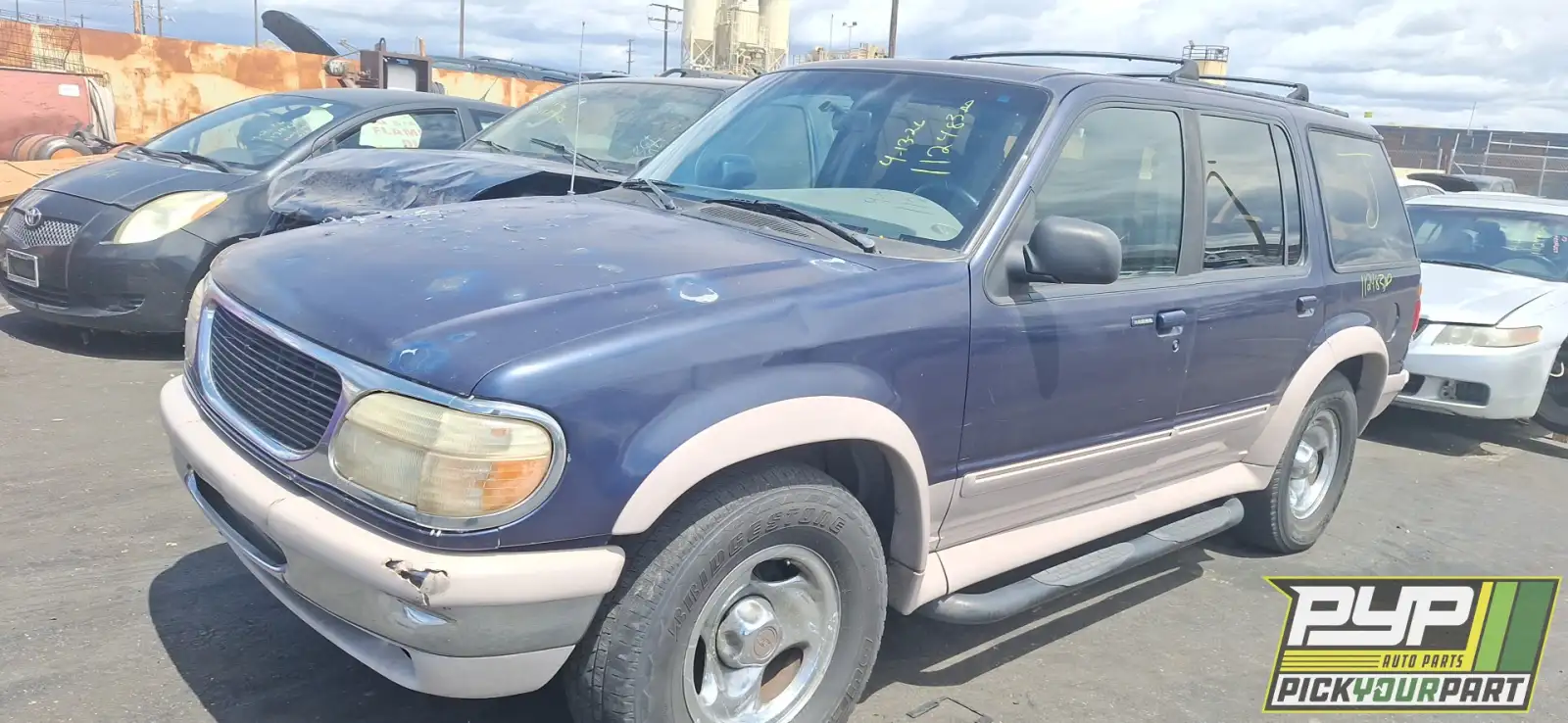 Photo of 1995 Ford Explorer