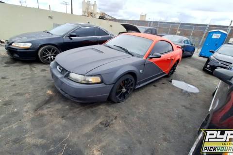 Photo of 2004 Ford Mustang