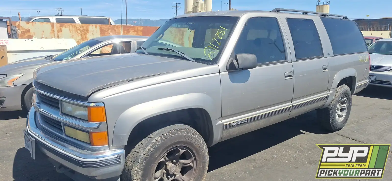 Photo of 1999 Chevrolet K1500 Suburban