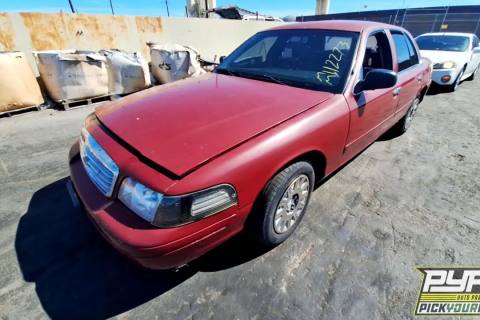 Photo of 2008 Ford Crown Victoria