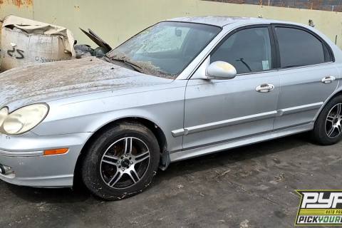 Photo of 2005 Hyundai Sonata