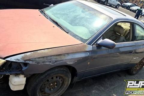 Photo of 2000 Toyota Solara