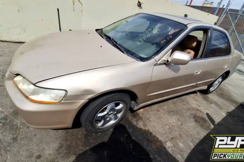 Photo of 2000 Honda Accord