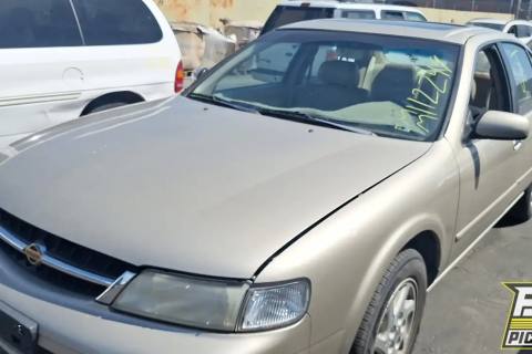 Photo of 1999 Nissan Maxima