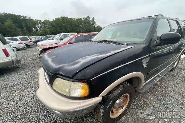 Photo of 1997 Ford Expedition