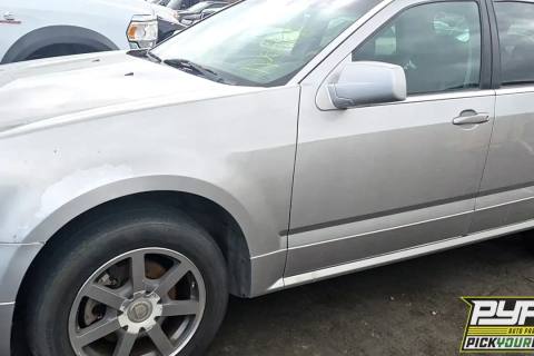 Photo of 2004 Cadillac Srx