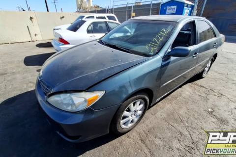 Photo of 2004 Toyota Camry