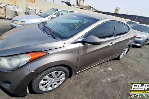 Photo of 2013 Hyundai Elantra