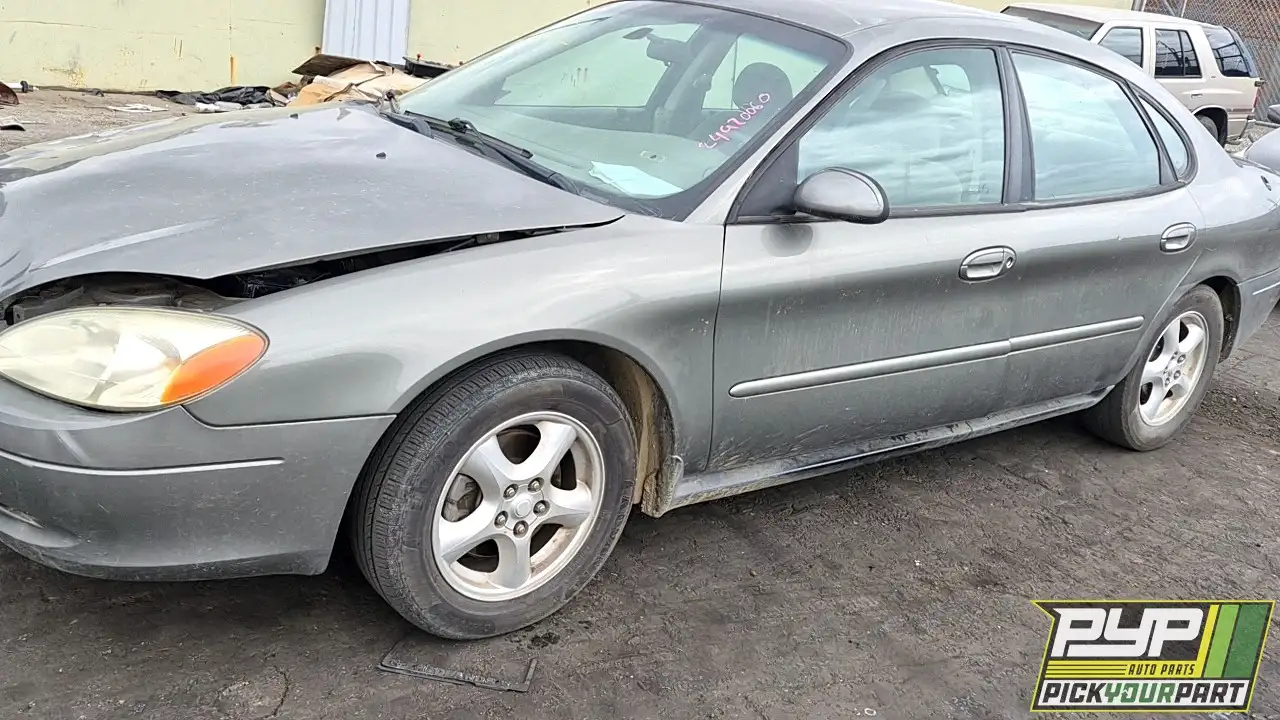 Photo of 2003 Ford Taurus