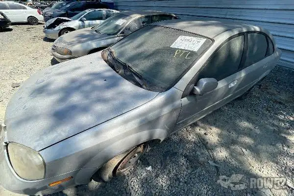 Photo of 2004 Suzuki Forenza