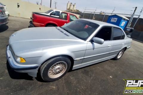 Photo of 2001 Bmw 740I