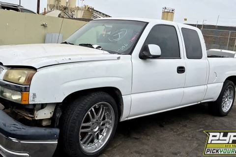 Photo of 2005 Chevrolet Silverado 1500