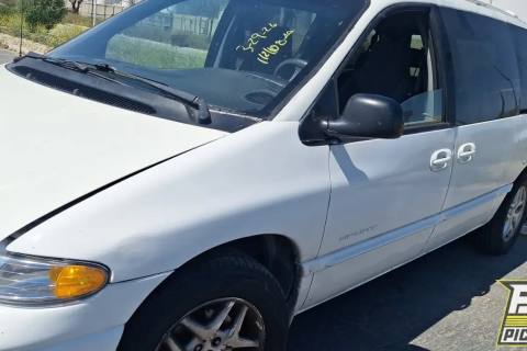 Photo of 1998 Dodge Grand Caravan