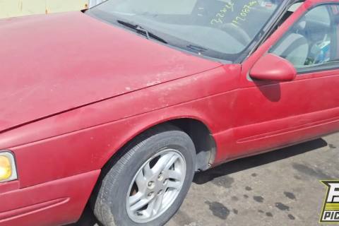 Photo of 1996 Ford Thunderbird