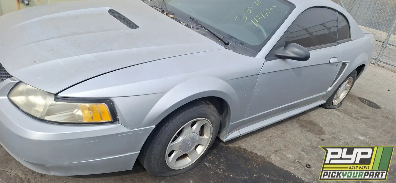 Photo of 1999 Ford Mustang