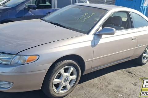 Photo of 1999 Toyota Solara