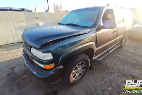Photo of 2002 Chevrolet Suburban 1500