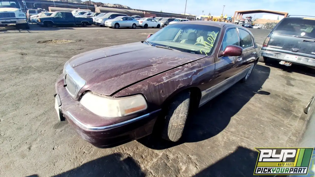 Photo of 2006 Lincoln Town Car