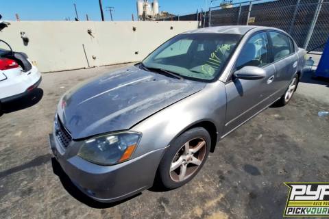 Photo of 2005 Nissan Altima