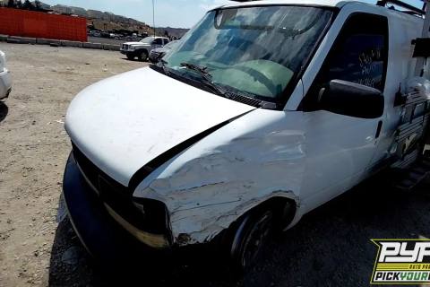 Photo of 2005 Chevrolet Astro