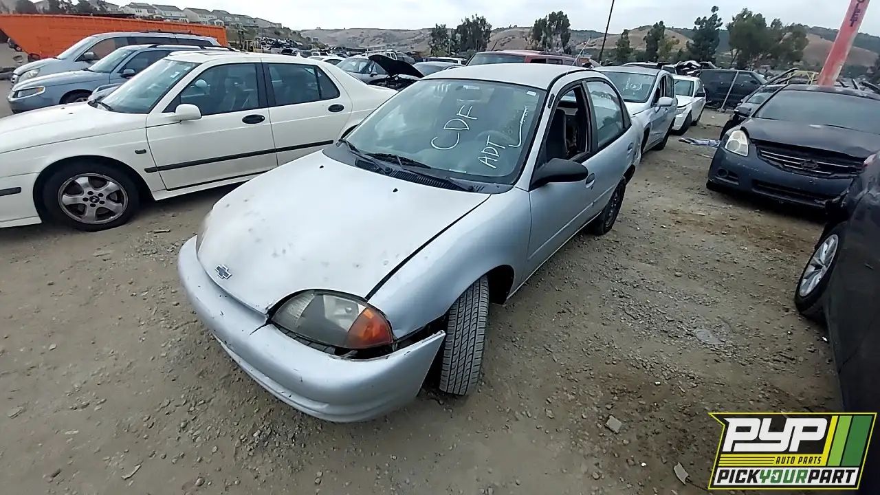 Photo of 2000 Chevrolet Metro