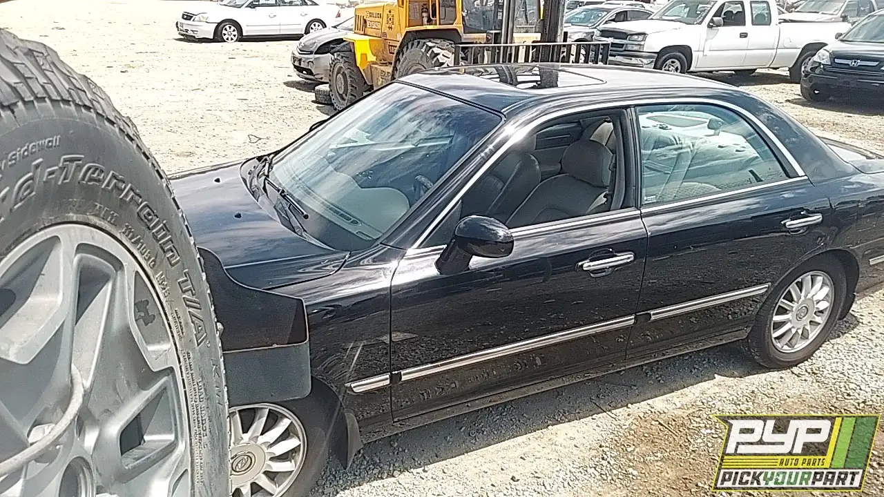 Photo of 2005 Hyundai Xg350
