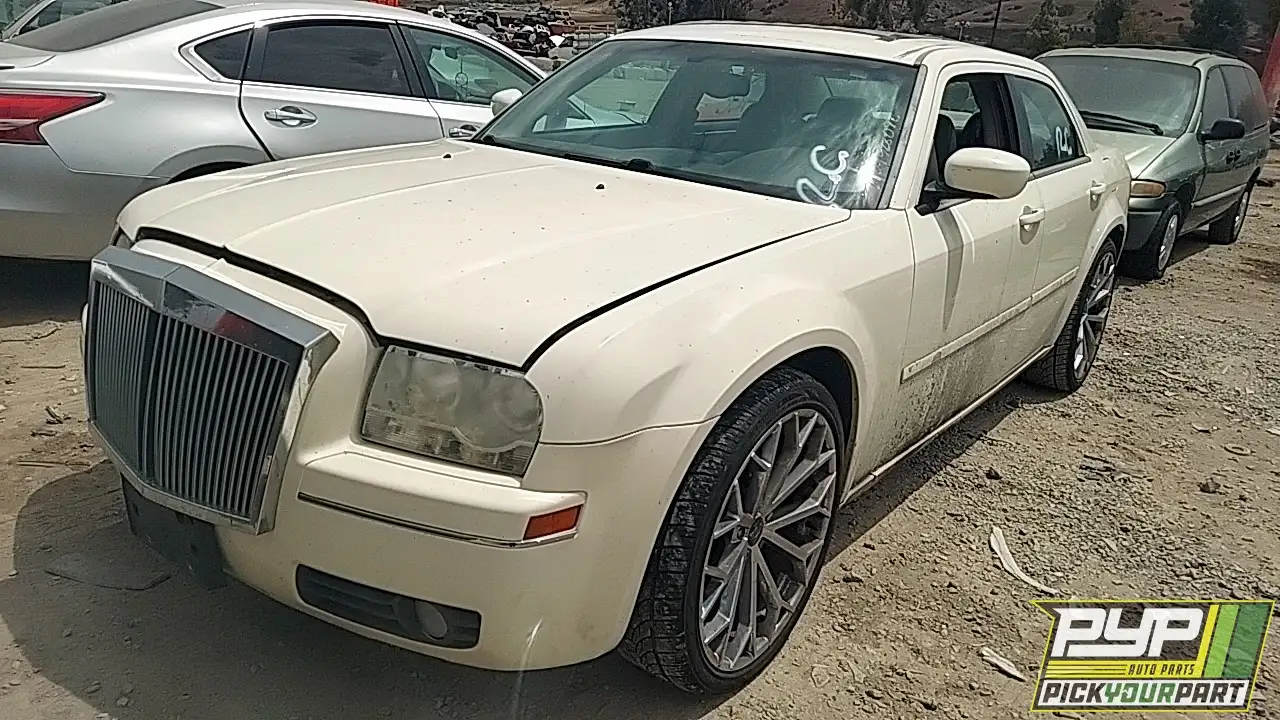 Photo of 2005 Chrysler 300