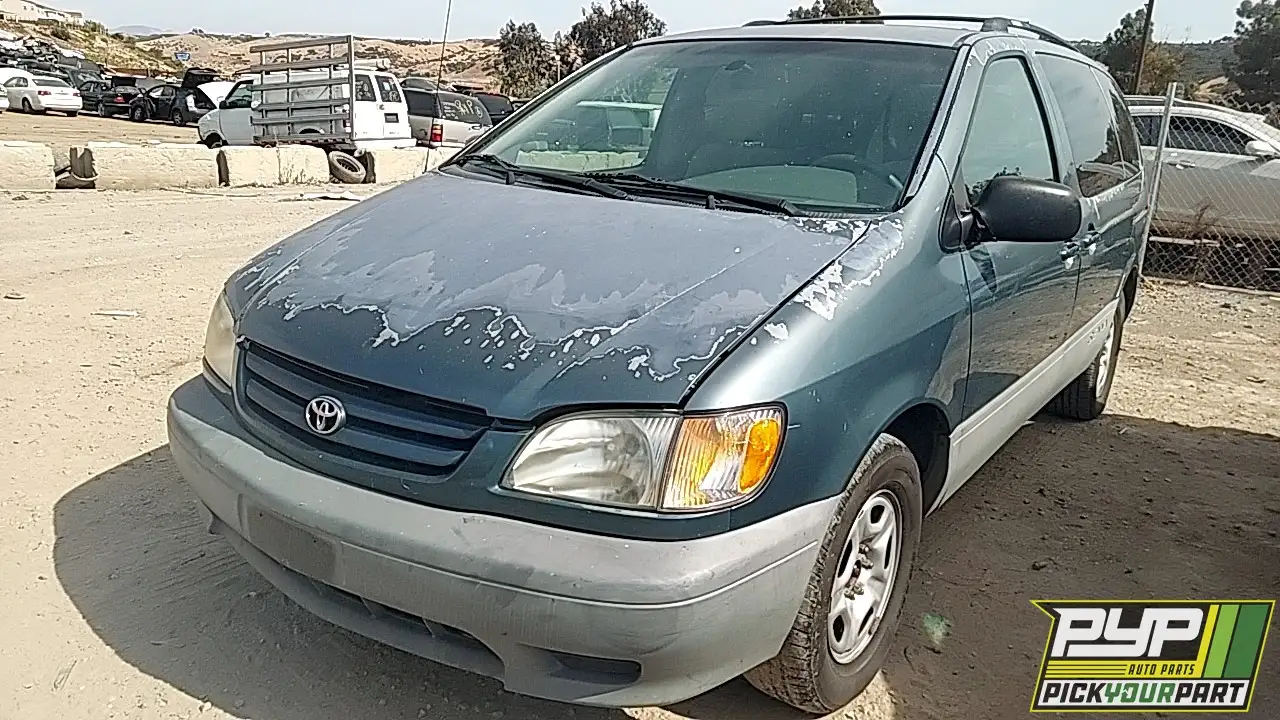 Photo of 2002 Toyota Sienna