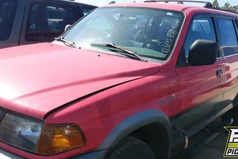 Photo of 1998 Mitsubishi Montero Sport