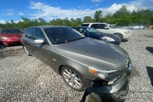 Photo of 2004 BMW 5-Series