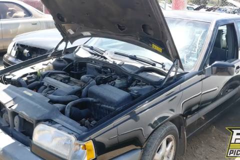 Photo of 1997 Volvo 850