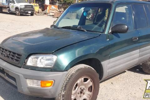 Photo of 1999 Toyota Rav4