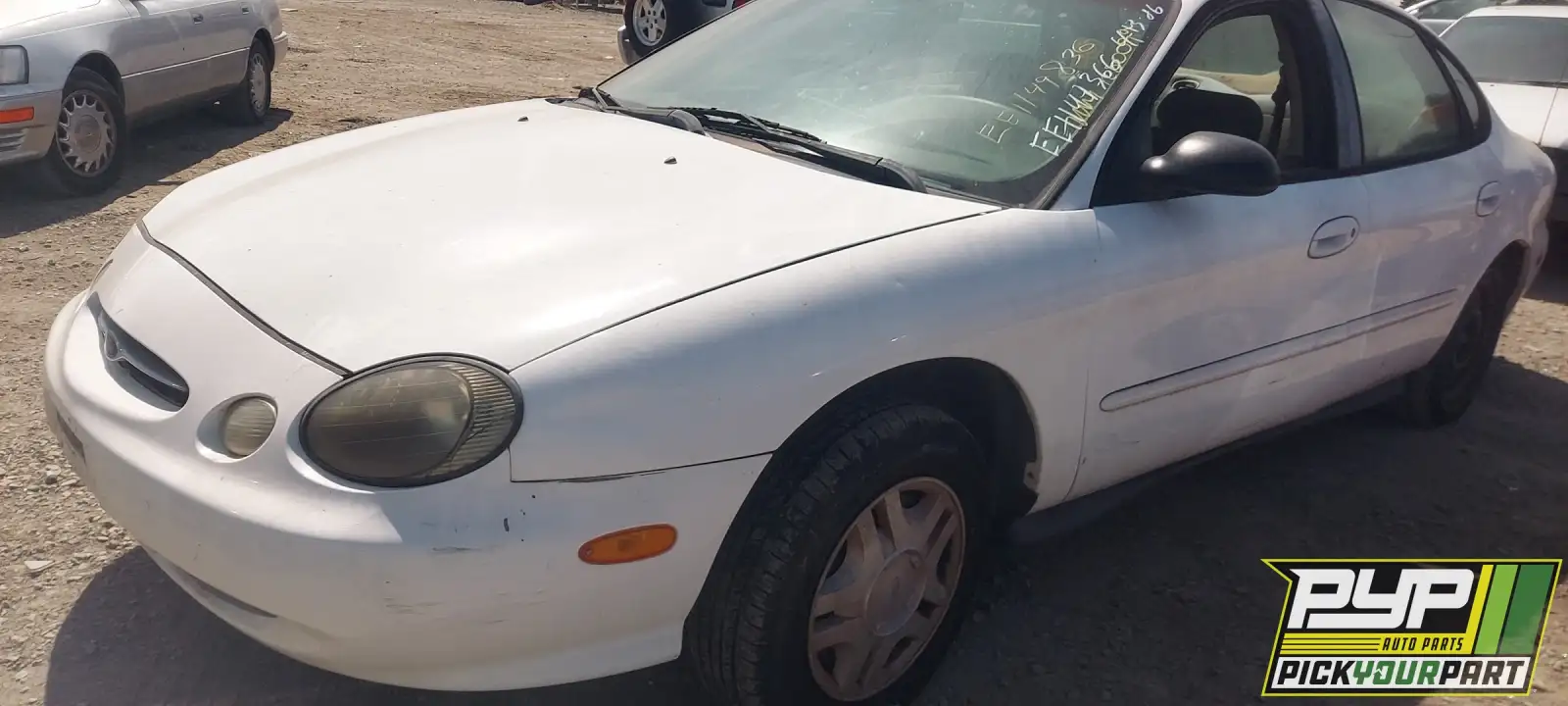 Photo of 1999 Ford Taurus
