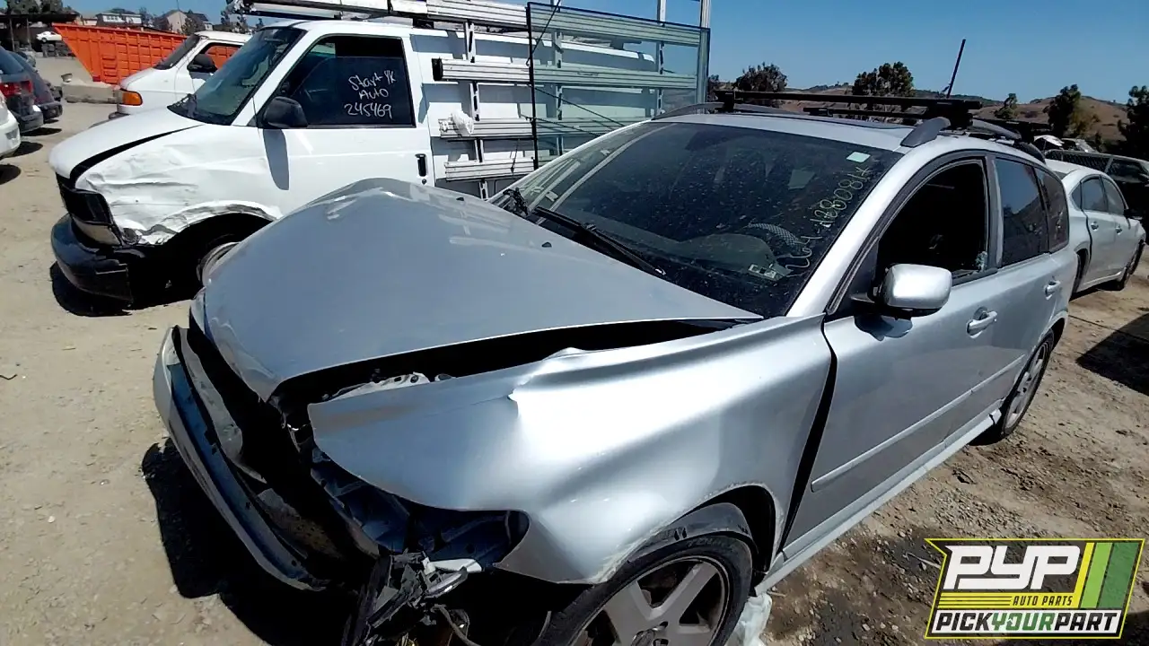 Photo of 2005 Volvo V50