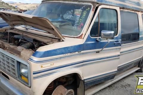 Photo of 1986 Ford E-150