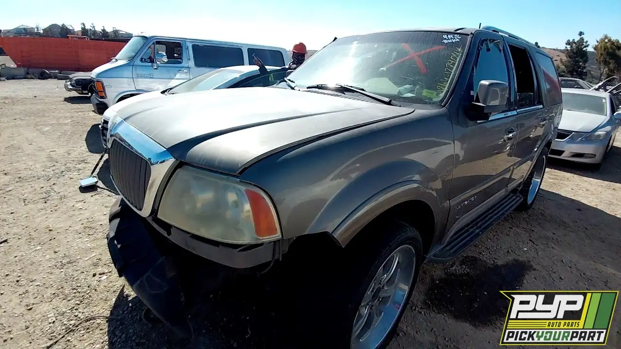 Photo of 2003 Lincoln Navigator