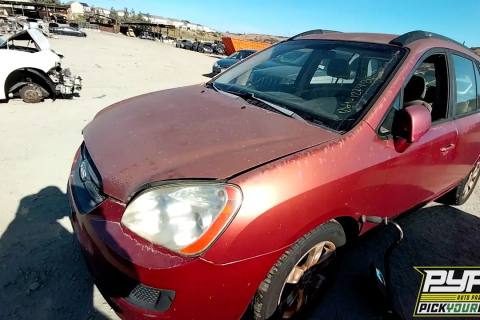Photo of 2008 Kia Rondo