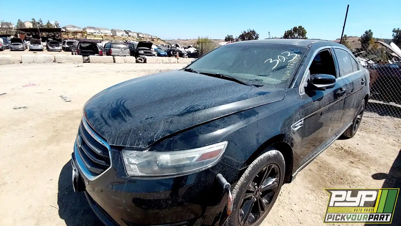 Photo of 2013 Ford Taurus