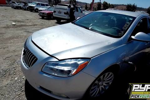 Photo of 2011 Buick Regal
